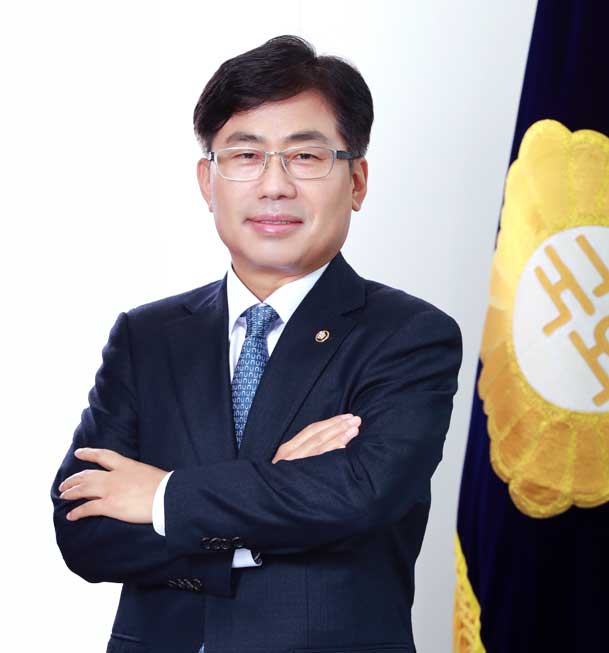 국회예산정책처장 임익상 사진